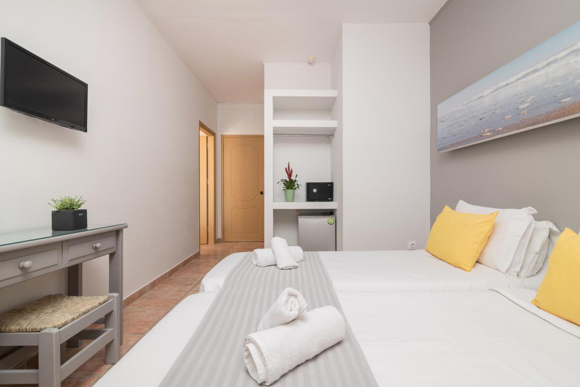 Cavo D'Oro All Inclusive Resort Kalamáki Kültér fotó